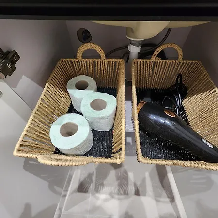 Lejlighed Modern Coastal Apartment, 3 Min Walk To The Durrës