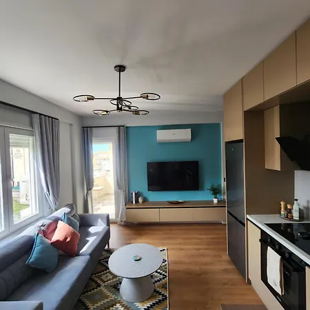Modern Coastal Apartment, 3 Min Walk To The Apartamento Durrës